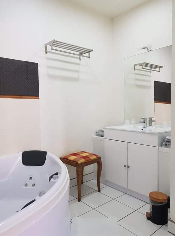 Alpes Hotel Barreme ภายนอก รูปภาพ